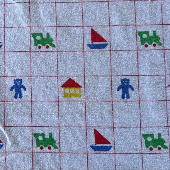 VTG Primary Color Grid Pattern Flannel Receiving Blanket Sailboat Bears Trains - Picture 6 of 7